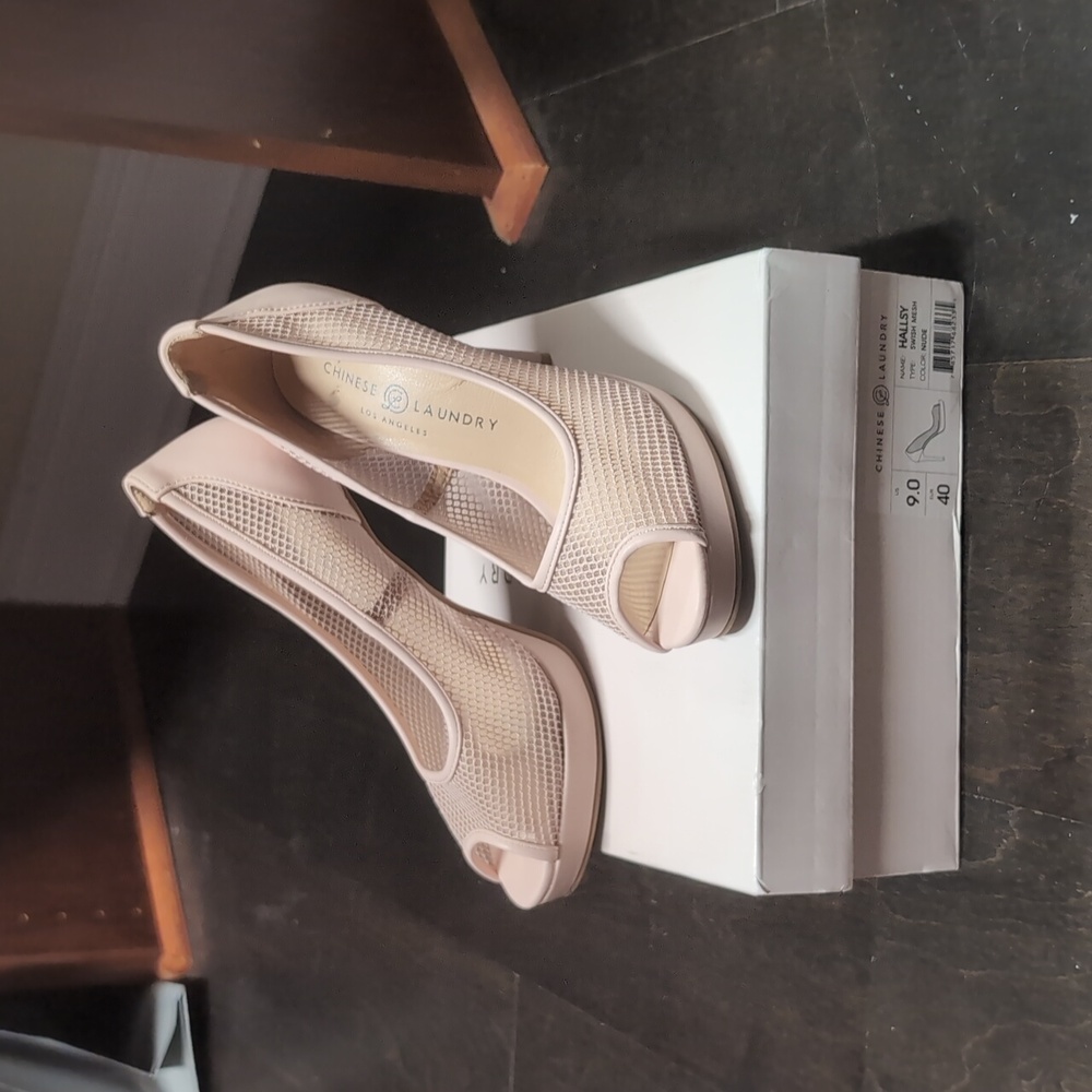 Chinese Laundry Nude Peep Toe Heels